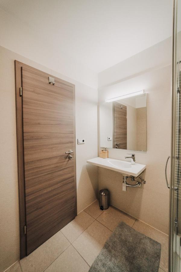 Beautiful New Studio, 400M From The Square Daire Plzeň Dış mekan fotoğraf